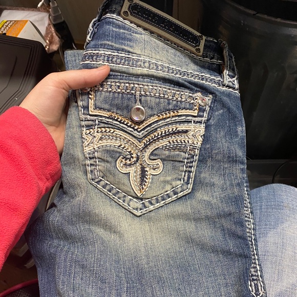 Rock Revival Skinny Jeans - Picture 2 of 3